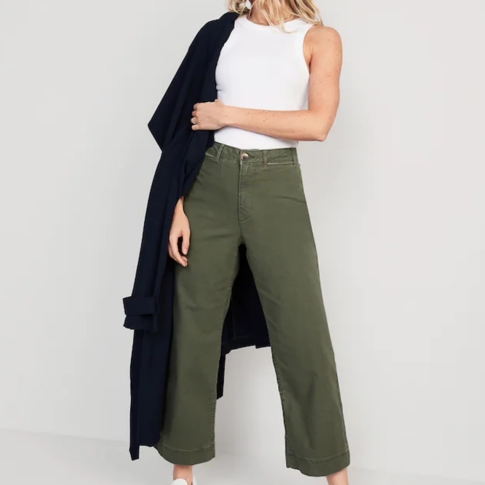 Forever 21 Green Capri Wide Leg High Waisted Pants